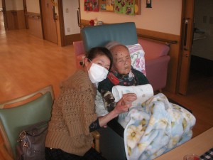 【福祉館恵海：渚ユニット】利用者の方の誕生日会を行いました①